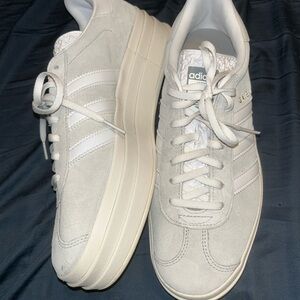 Adidas Gazelle Platform Women's Light Grey and White Platform Sneakers